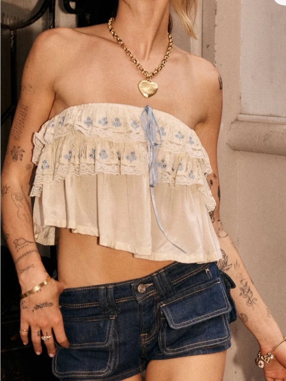 BNWOT FREE PEOPLE TAILIA EMBROIDERED TUBE TOP MEDIUM - Picture 3 of 7